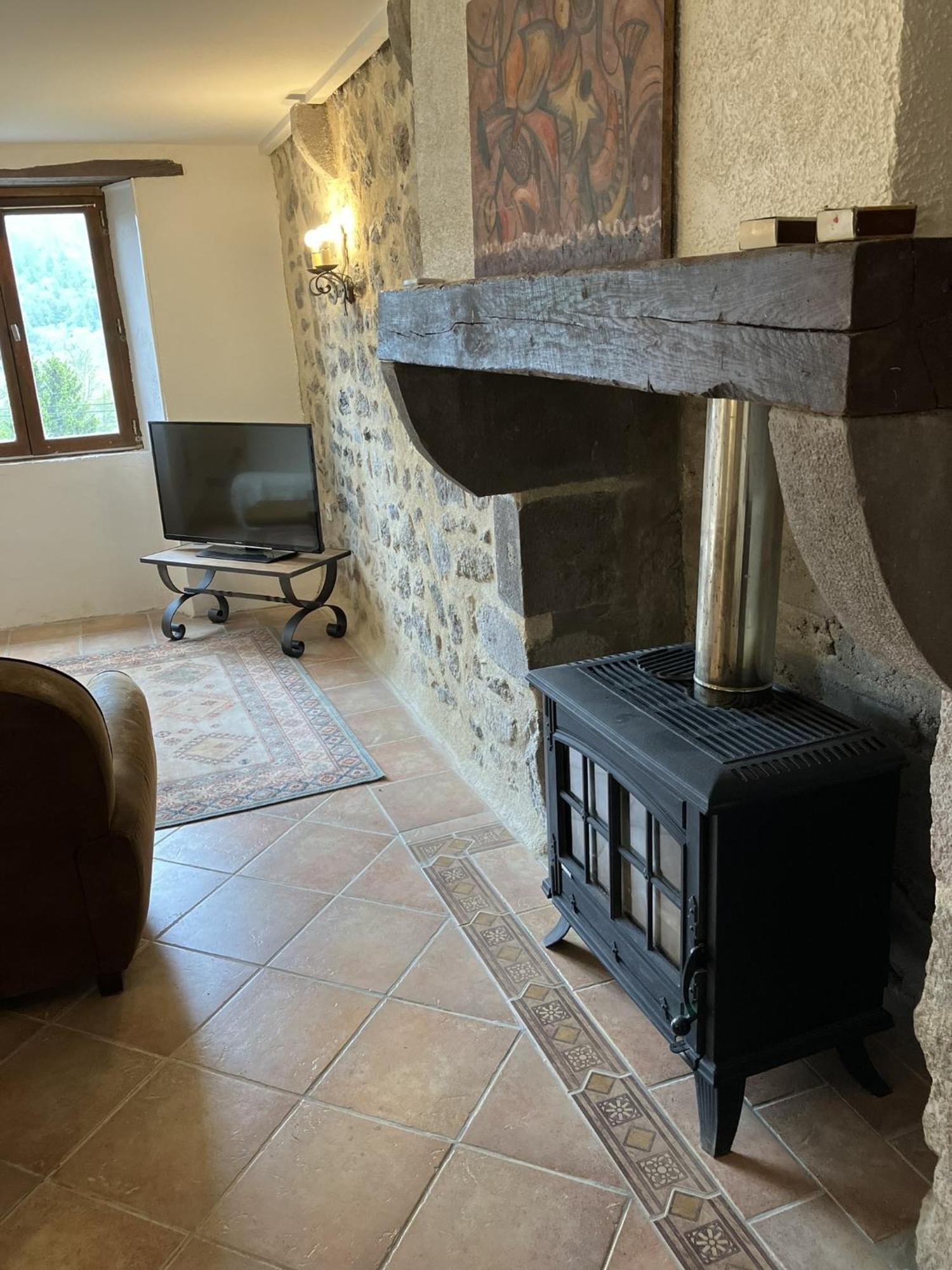 Maison De Varennes Chambon-sur-Lac Room photo