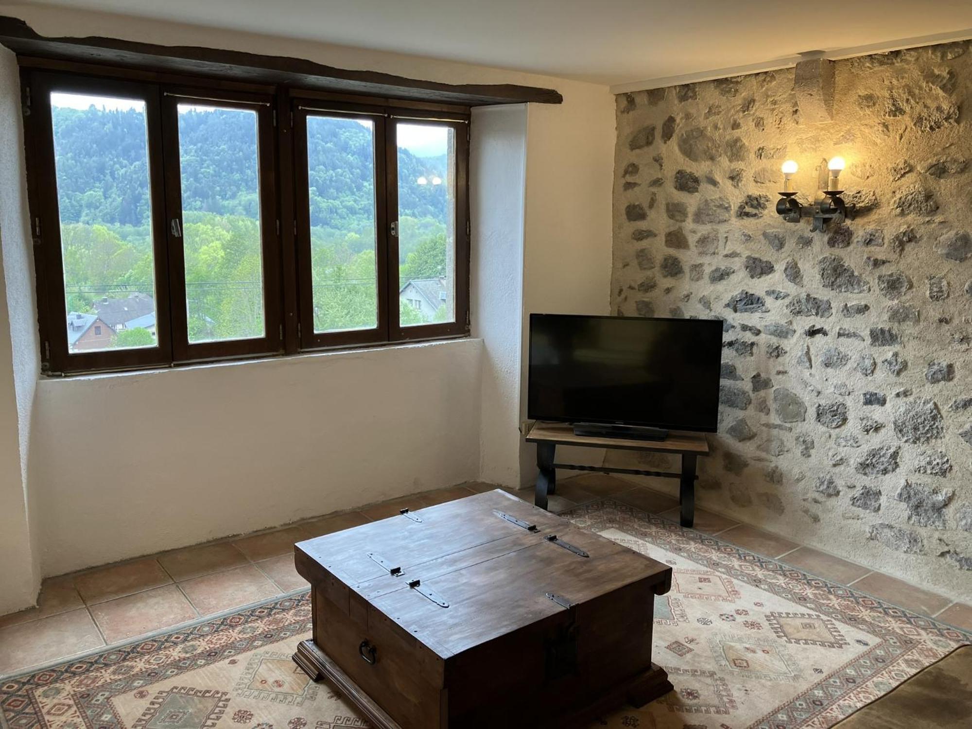 Maison De Varennes Chambon-sur-Lac Room photo